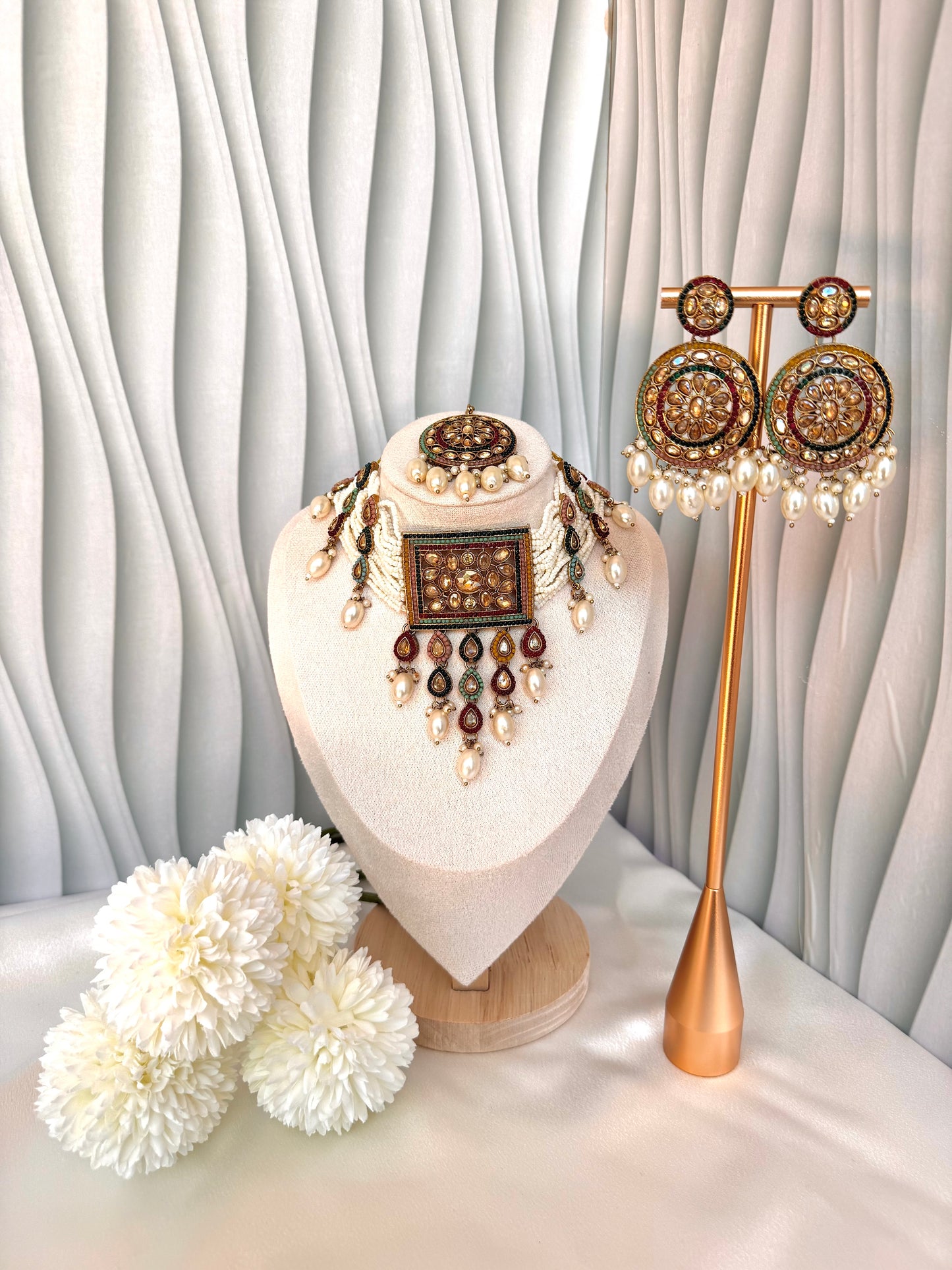 Zaraana Necklace Set