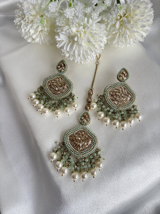 Amani Maang Tikka Set