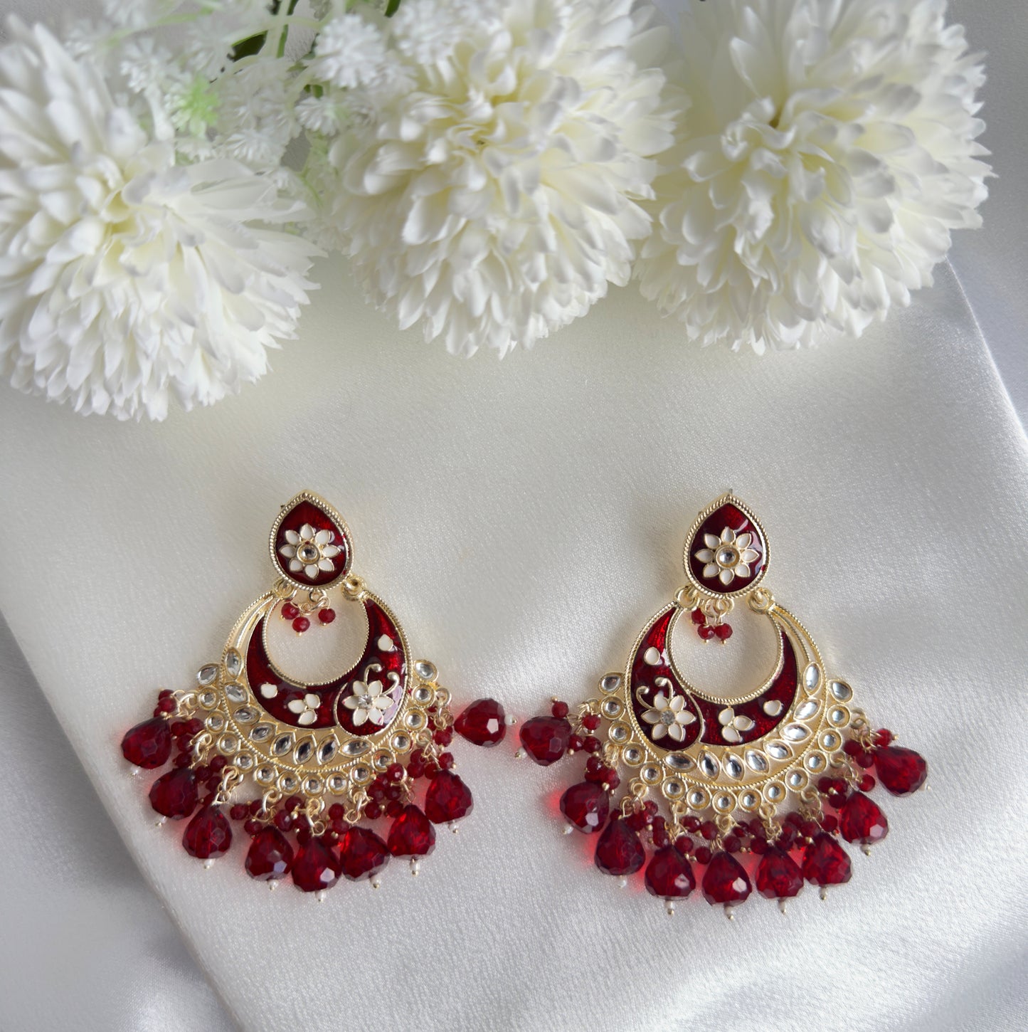 Naira Jhumka